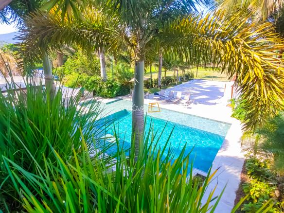 Casa no Condomínio Costa Verde Tabatinga com 8 suítes, na Praia de Tabatinga com 700m²