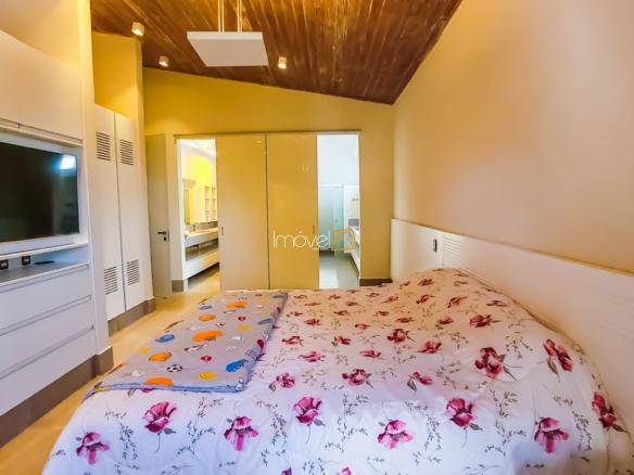 Casa no Condomínio Costa Verde Tabatinga com 8 suítes, na Praia de Tabatinga com 700m²