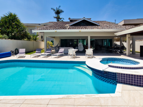 Casa no Condomínio Costa Verde Tabatinga com 7 quartos, na Praia de Tabatinga com 450m²