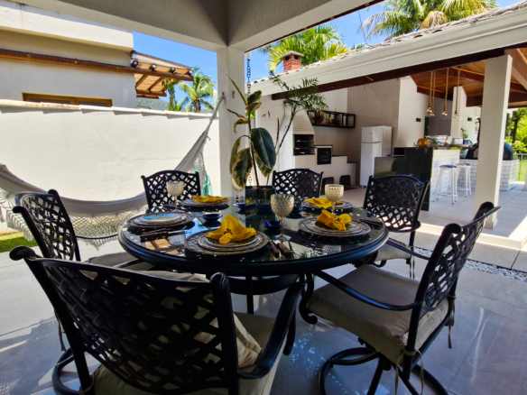Casa no Condomínio Costa Verde Tabatinga com 7 quartos, na Praia de Tabatinga com 450m²