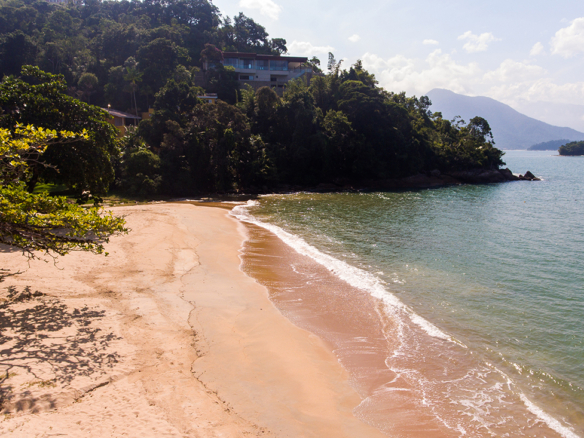 Casa de Condomínio para Venda com 5 quartos, em Praia do Pulso com 250m²
