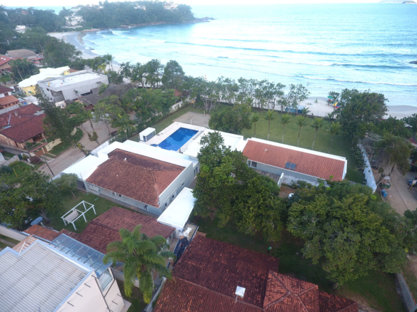 Casa de Condomínio para Venda com 8 quartos, Praia do Tenório
