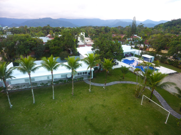 Casa de Condomínio para Venda com 8 quartos, Praia do Tenório