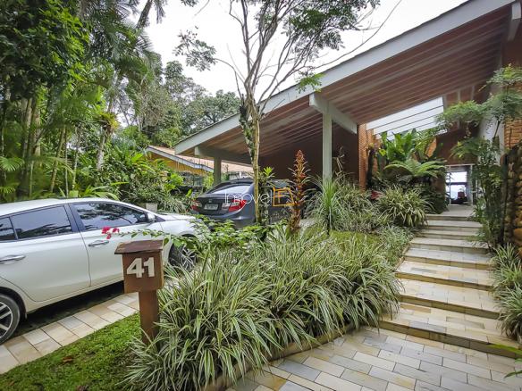 Casa de Condomínio para Temporada com 7 quartos, em DOMINGAS DIAS com 600m²