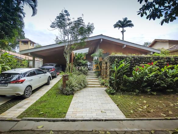 Casa de Condomínio para Temporada com 7 quartos, em DOMINGAS DIAS com 600m²