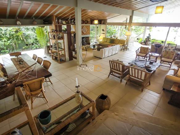 Casa de Condomínio para Temporada com 7 quartos, em DOMINGAS DIAS com 600m²