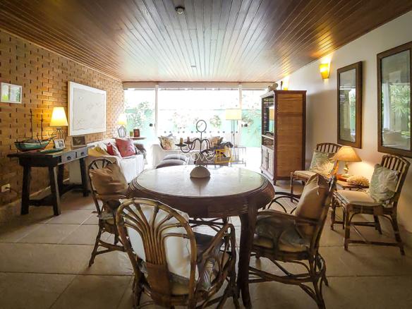 Casa de Condomínio para Temporada com 7 quartos, em DOMINGAS DIAS com 600m²
