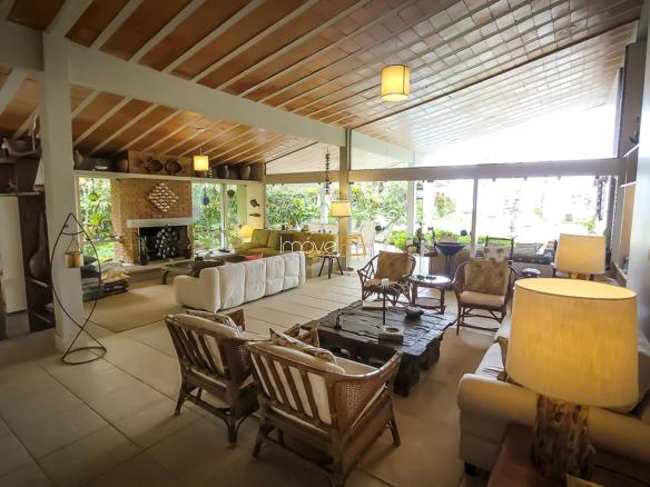 Casa de Condomínio para Temporada com 7 quartos, em DOMINGAS DIAS com 600m²