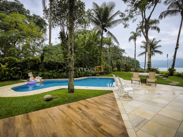 Casa de Condomínio para Temporada com 7 quartos, em DOMINGAS DIAS com 600m²