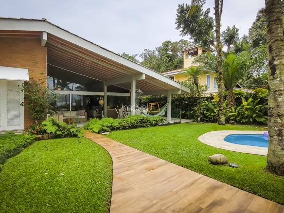 Casa de Condomínio para Temporada com 7 quartos, em DOMINGAS DIAS com 600m²