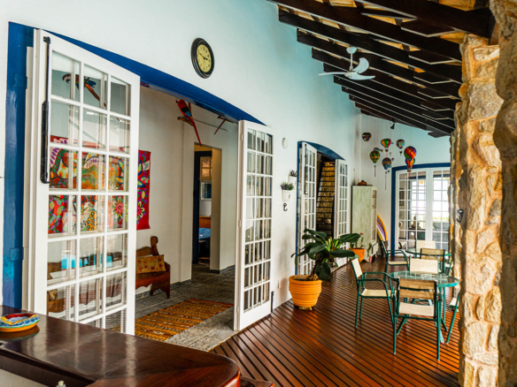 Casa de Condomínio para Venda com 7 quartos, em Praia Dura com 700m²