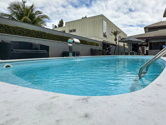 Casa no Condomínio Costa Verde Tabatinga com 6 quartos, na Praia de Tabatinga com 650m²