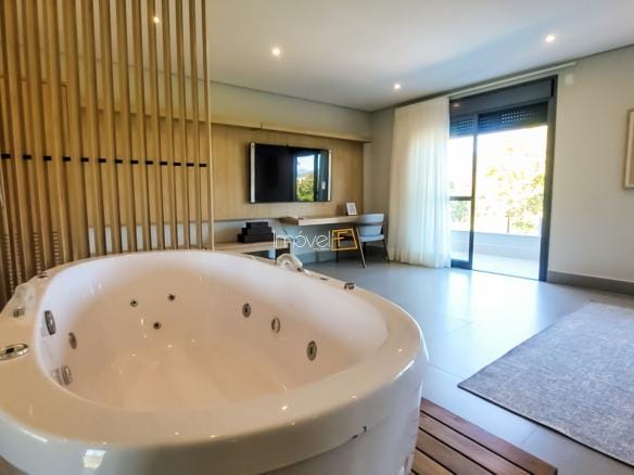 Casa no Condomínio Costa Verde Tabatinga com 9 suítes, na Praia de Tabatinga com 600m²
