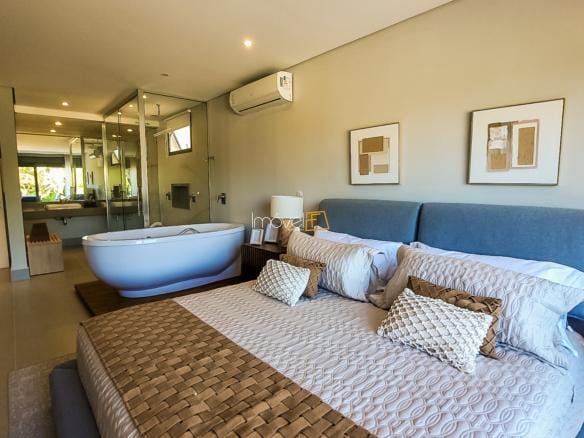 Casa no Condomínio Costa Verde Tabatinga com 9 suítes, na Praia de Tabatinga com 600m²