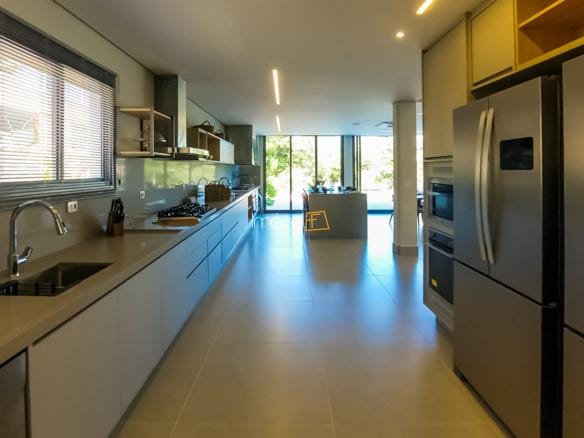 Casa no Condomínio Costa Verde Tabatinga com 9 suítes, na Praia de Tabatinga com 600m²