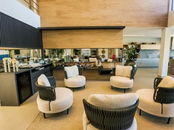 Casa no Condomínio Costa Verde Tabatinga com 9 suítes, na Praia de Tabatinga com 600m²