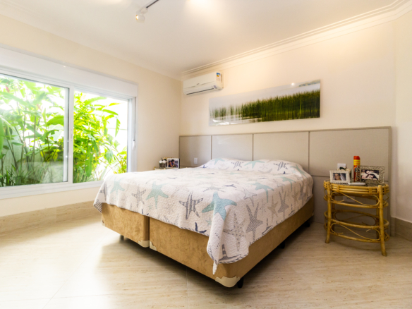 Casa no Condomínio Costa Verde Tabatinga com 05 suítes, na Praia de Tabatinga com 400m²