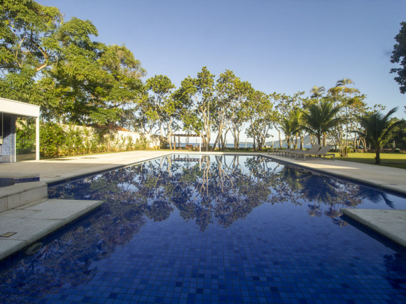 Casa de Condomínio para Venda com 8 quartos, Praia do Tenório