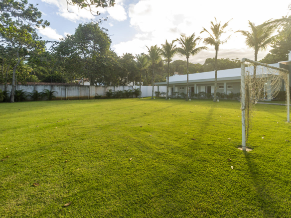 Casa de Condomínio para Venda com 8 quartos, Praia do Tenório