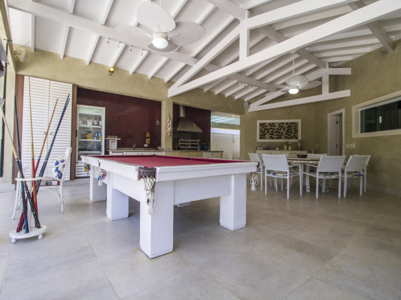 Casa no Condomínio Costa Verde Tabatinga com 9 quartos, na Praia de Tabatinga com 497m²