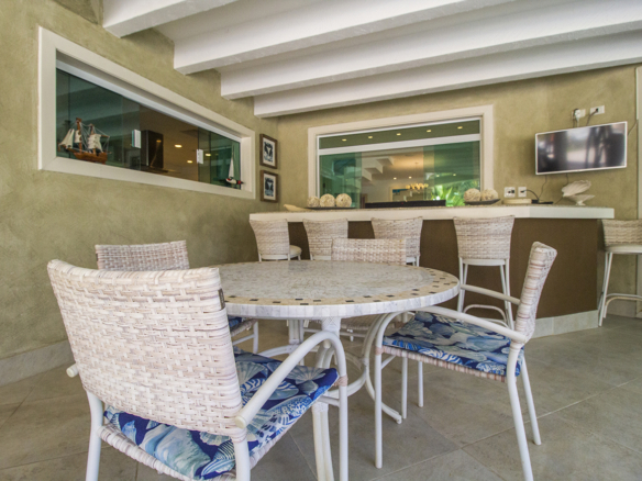 Casa no Condomínio Costa Verde Tabatinga com 9 quartos, na Praia de Tabatinga com 497m²