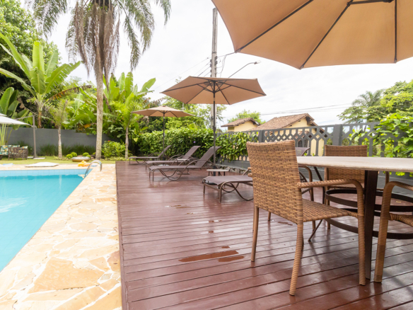 Casa para Venda com 5 quartos, em Tabatinga com 378m²