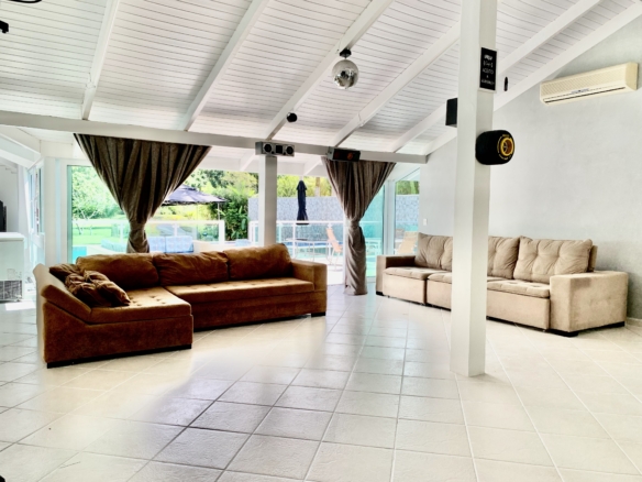 Casa no Condomínio Costa Verde Tabatinga com 7 quartos, na Praia de Tabatinga com 300m²