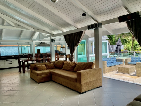 Casa no Condomínio Costa Verde Tabatinga com 7 quartos, na Praia de Tabatinga com 300m²
