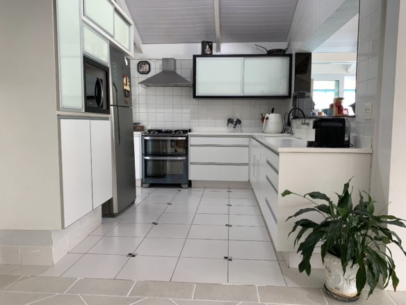 Casa no Condomínio Costa Verde Tabatinga com 7 quartos, na Praia de Tabatinga com 300m²