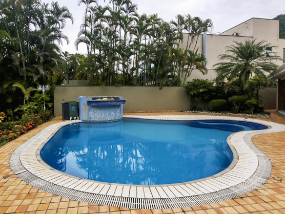 Casa no Condomínio Costa Verde Tabatinga com 4 quartos, na Praia de Tabatinga com 300m²