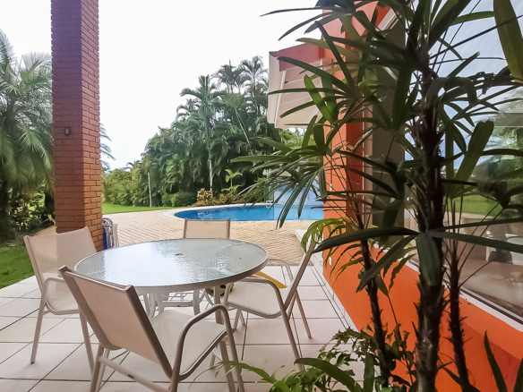 Casa no Condomínio Costa Verde Tabatinga com 4 quartos, na Praia de Tabatinga com 300m²