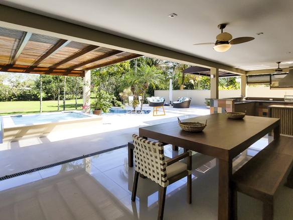 Casa no Condomínio Costa Verde Tabatinga com 7 quartos, na Praia de Tabatinga com 638,2m²