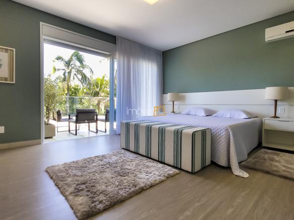 Casa no Condomínio Costa Verde Tabatinga com 7 quartos, na Praia de Tabatinga com 638,2m²