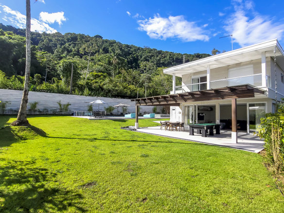 Casa no Condomínio Costa Verde Tabatinga com 7 quartos, na Praia de Tabatinga com 513m²