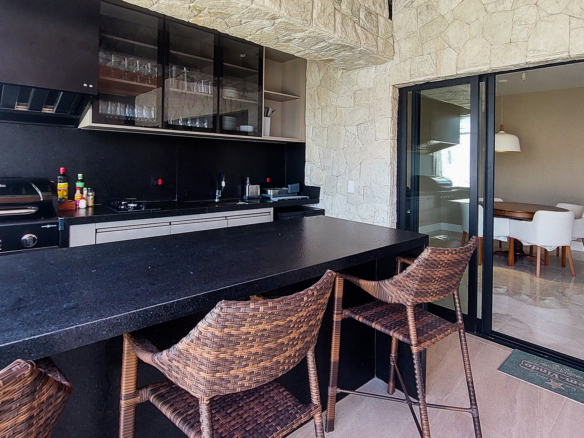 Cobertura para Venda com 4 quartos, em Tabatinga com 240m²