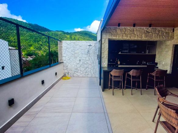 Cobertura para Venda com 4 quartos, em Tabatinga com 240m²