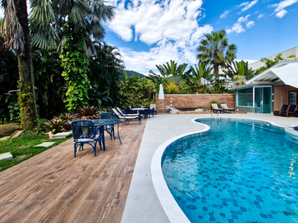 Casa no Condomínio Costa Verde Tabatinga com 9 suítes, na Praia de Tabatinga com 497m²