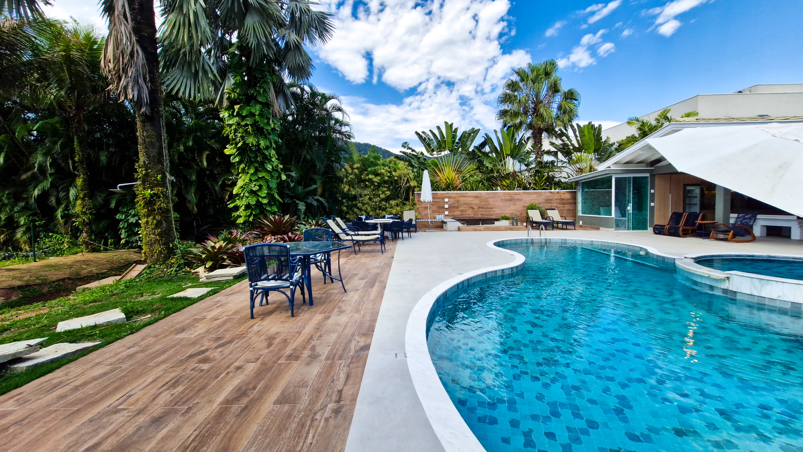 Casa no Condomínio Costa Verde Tabatinga com 9 suítes, na Praia de Tabatinga com 497m²