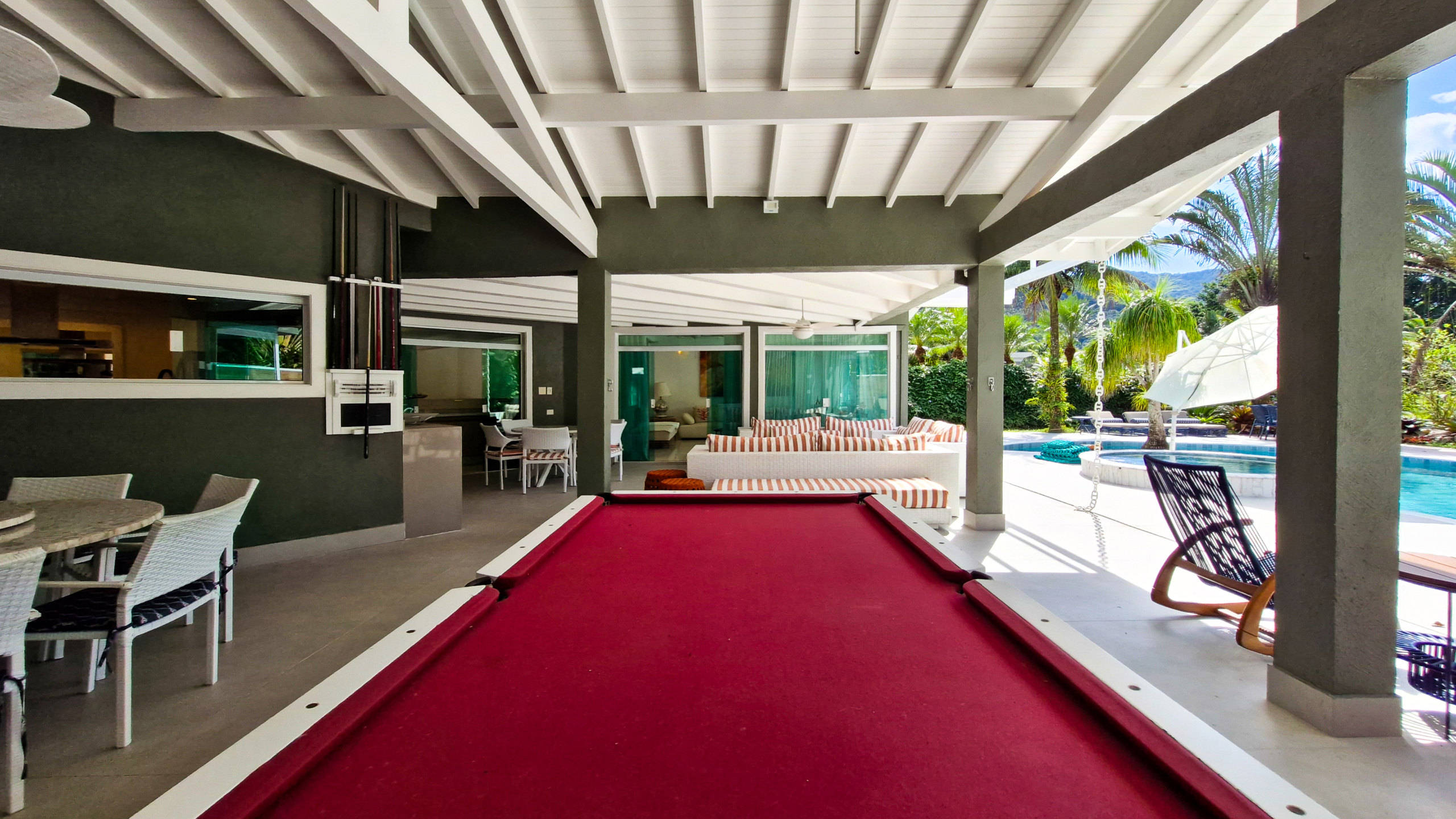 Casa no Condomínio Costa Verde Tabatinga com 9 suítes, na Praia de Tabatinga com 497m²
