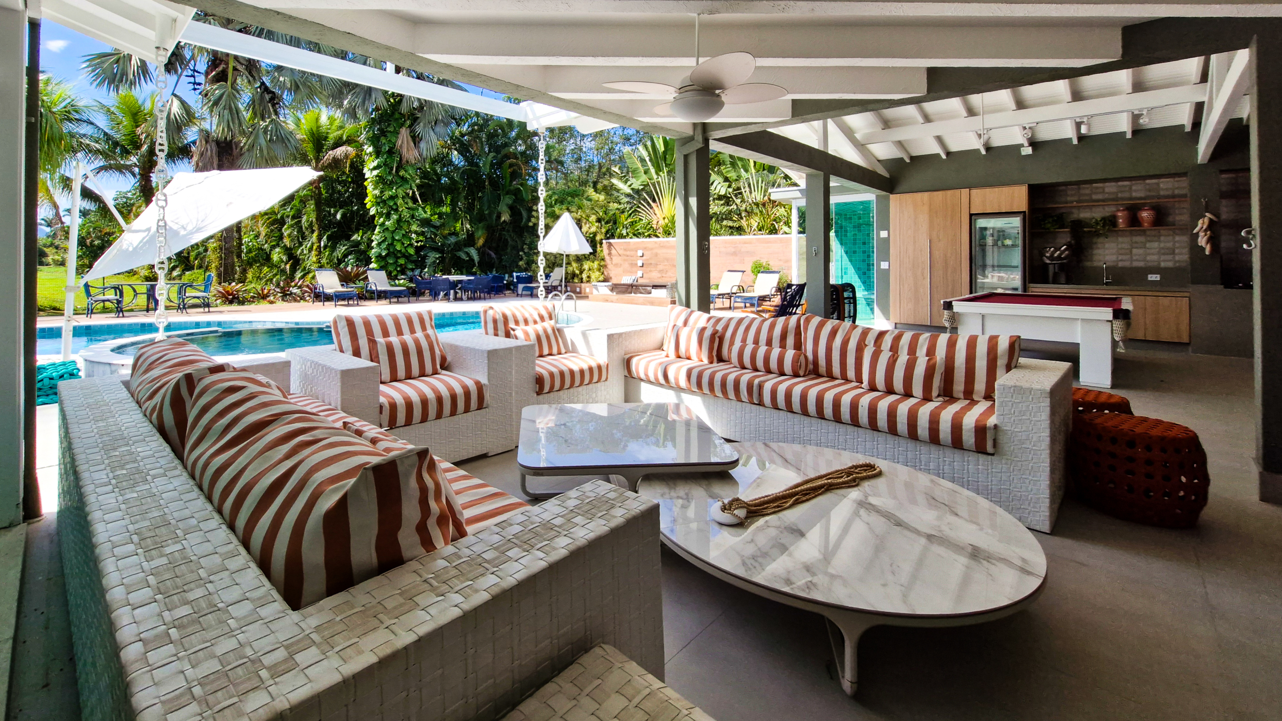 Casa no Condomínio Costa Verde Tabatinga com 9 suítes, na Praia de Tabatinga com 497m²