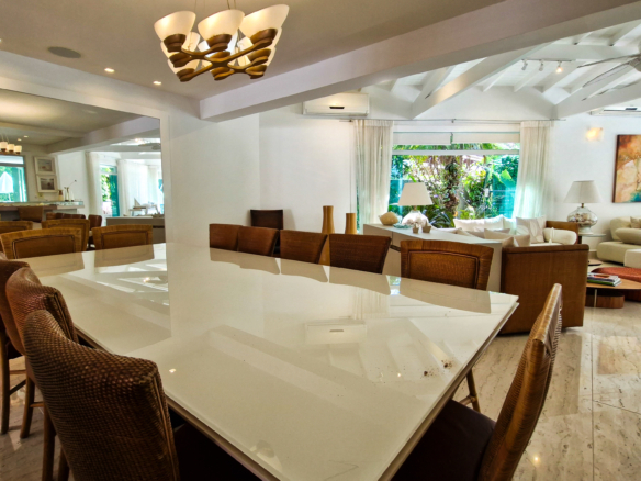Casa no Condomínio Costa Verde Tabatinga com 9 suítes, na Praia de Tabatinga com 497m²