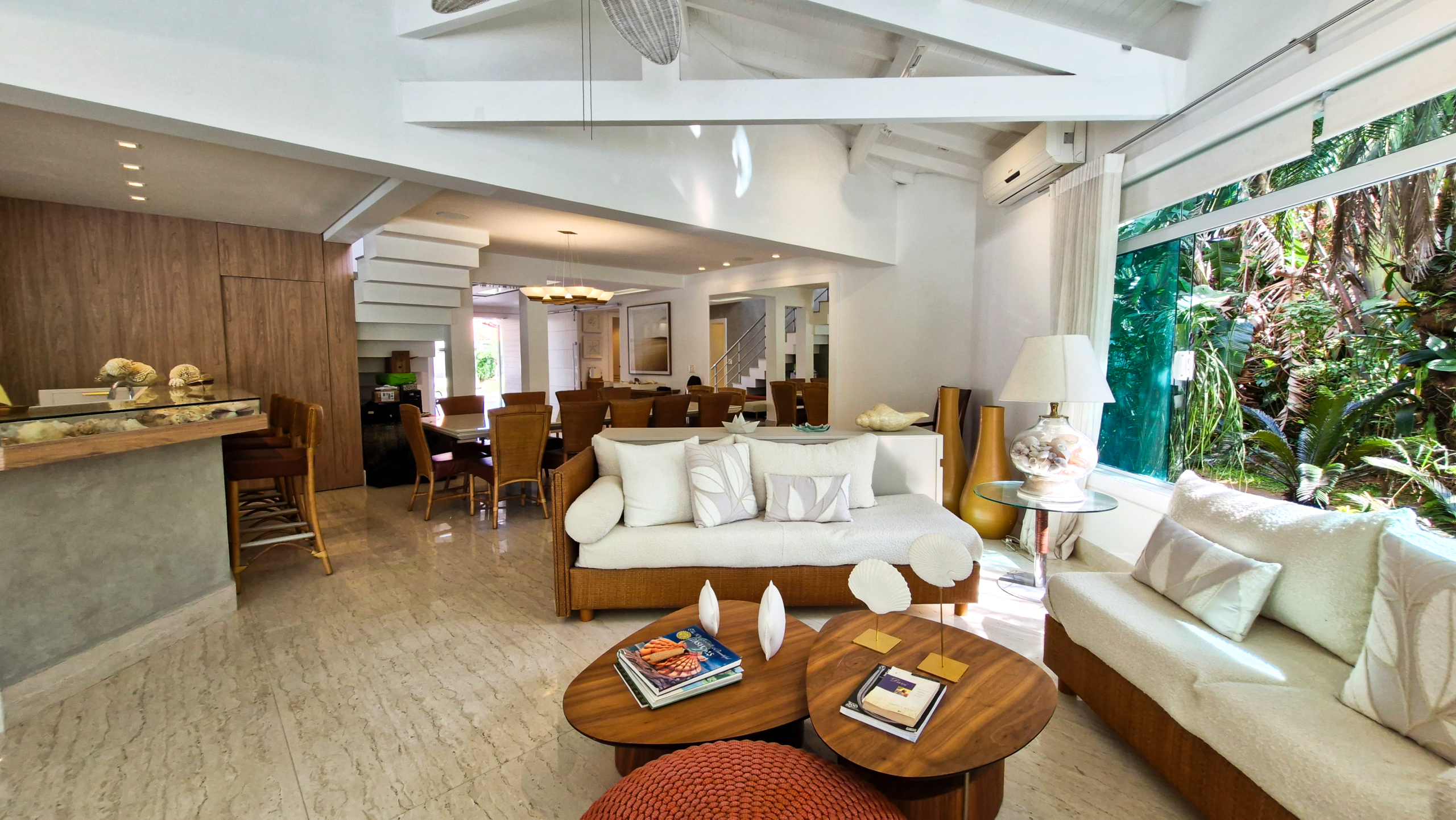 Casa no Condomínio Costa Verde Tabatinga com 9 suítes, na Praia de Tabatinga com 497m²