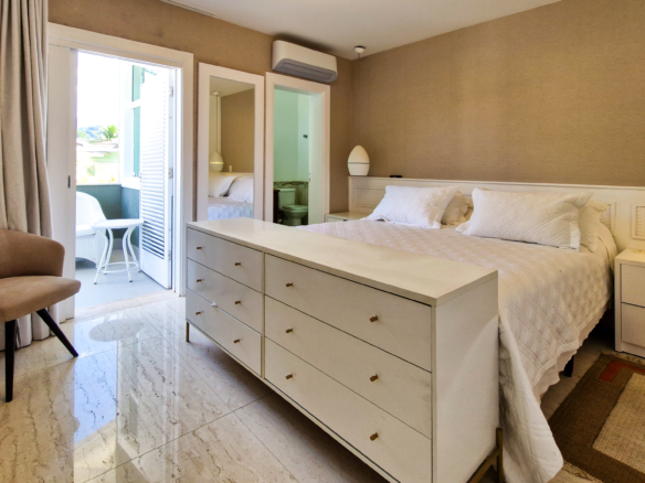 Casa no Condomínio Costa Verde Tabatinga com 9 suítes, na Praia de Tabatinga com 497m²