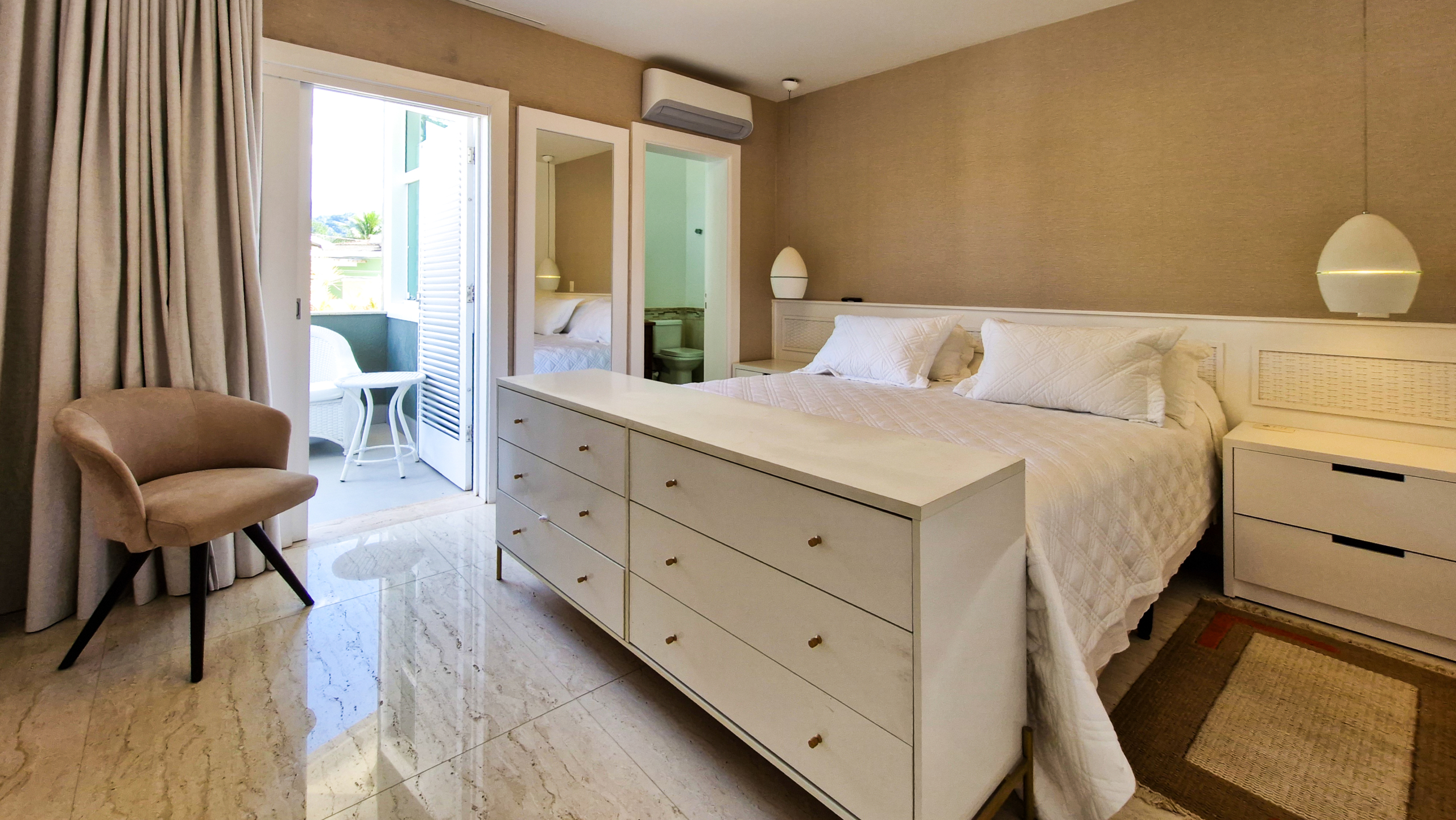 Casa no Condomínio Costa Verde Tabatinga com 9 suítes, na Praia de Tabatinga com 497m²