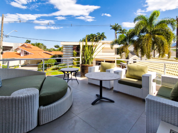 Casa no Condomínio Costa Verde Tabatinga com 9 suítes, na Praia de Tabatinga com 497m²
