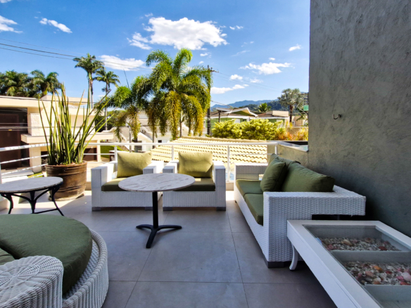 Casa no Condomínio Costa Verde Tabatinga com 9 suítes, na Praia de Tabatinga com 497m²