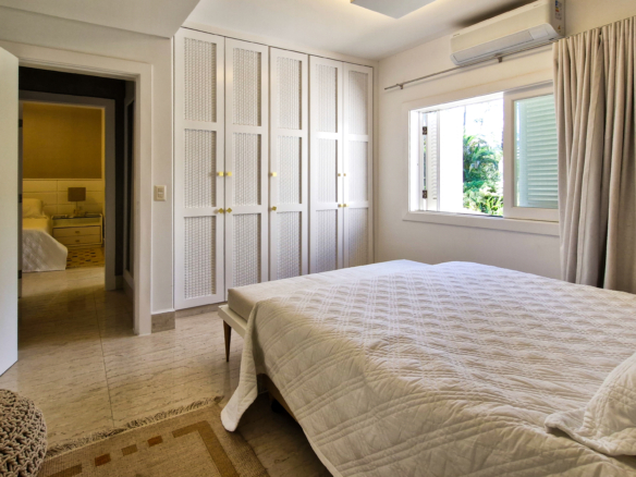 Casa no Condomínio Costa Verde Tabatinga com 9 suítes, na Praia de Tabatinga com 497m²