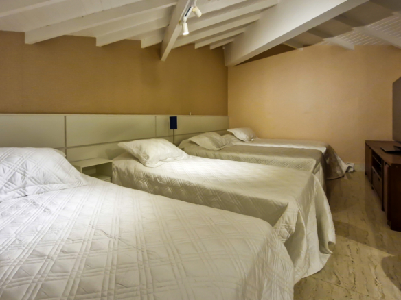 Casa no Condomínio Costa Verde Tabatinga com 9 suítes, na Praia de Tabatinga com 497m²