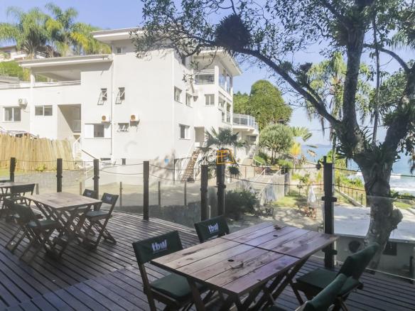 Casa para Venda com 11 quartos, em Tenório com 1200m²