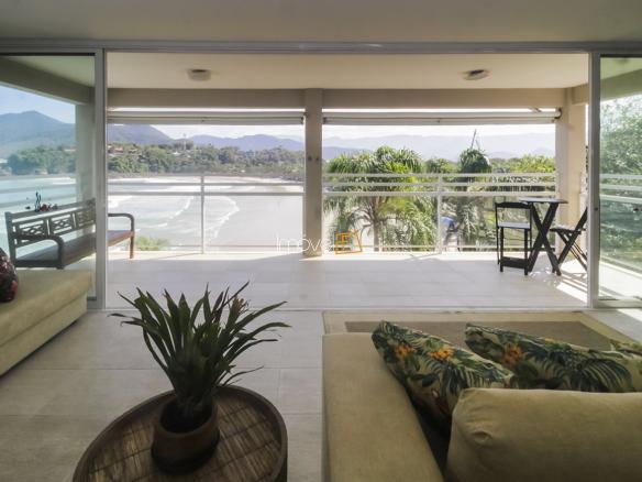 Casa para Venda com 11 quartos, em Tenório com 1200m²